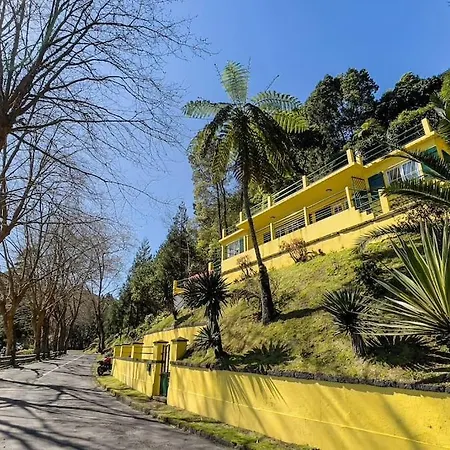 Casa Varanda Furnas Holiday home *